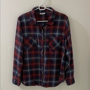 Women’s plaid button down shirt from Maurice’s size XL
